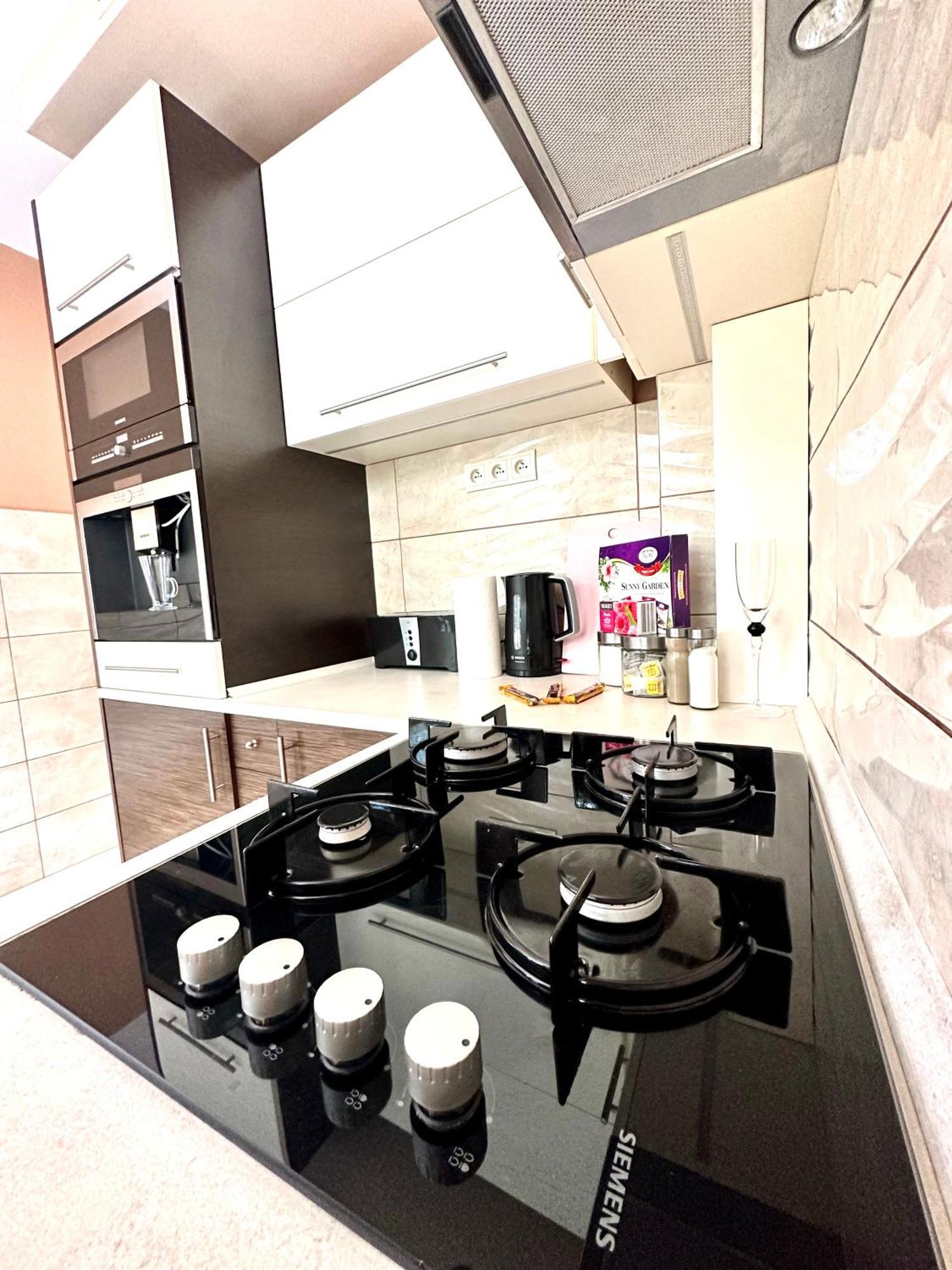 Comfort Apartment 2 Rooms 65M2 Varsavia Esterno foto